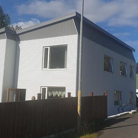 Apartment Tungata Seythisfjorthur Exterior foto